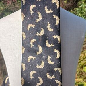 Elegant Black and Gold Men's Tie